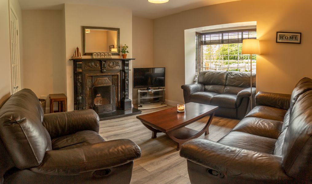 White Strand Beach House, Buncrana by Wild Atlantic Wanderer