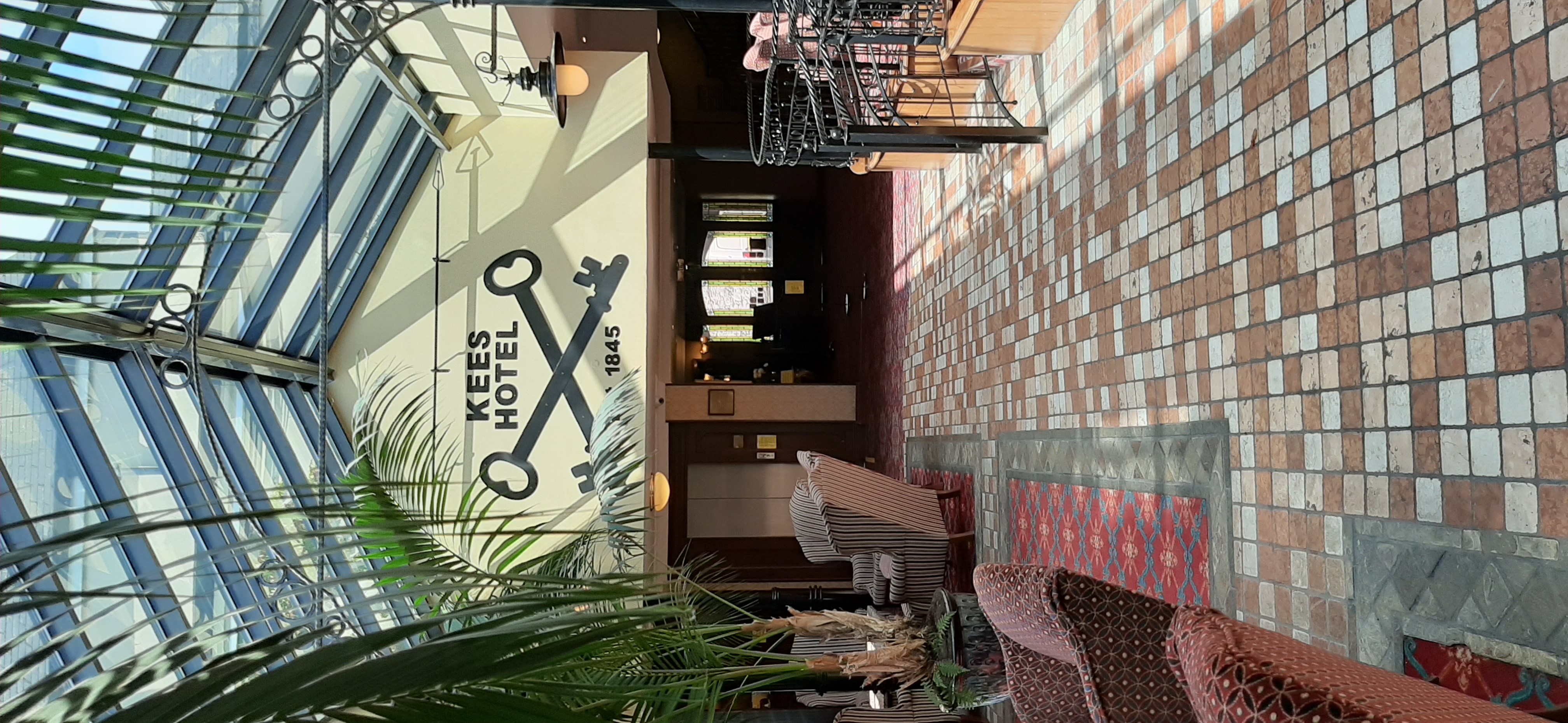 Kee’s Hotel
